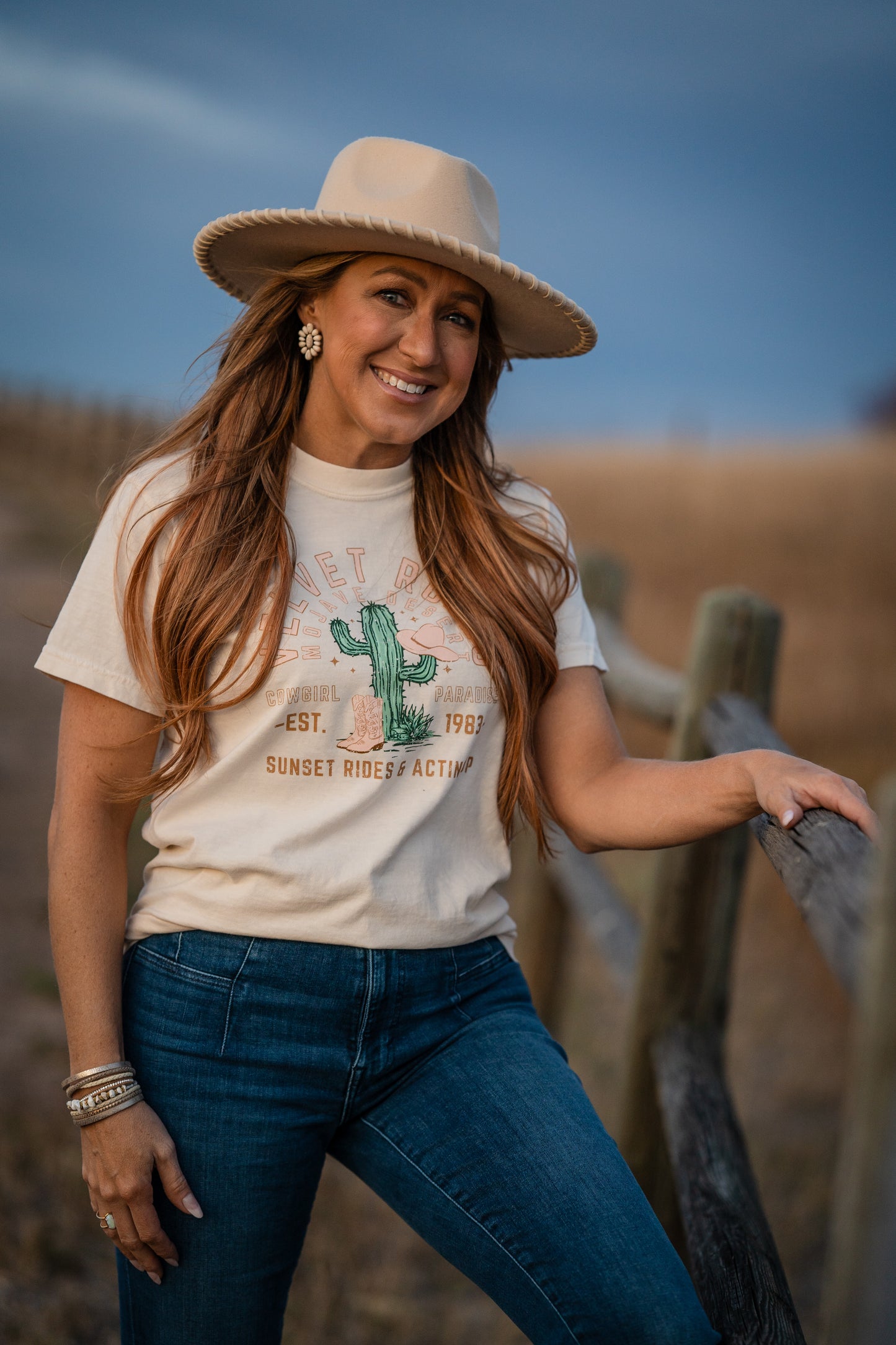 Velvet Rodeo T-shirt - Womens