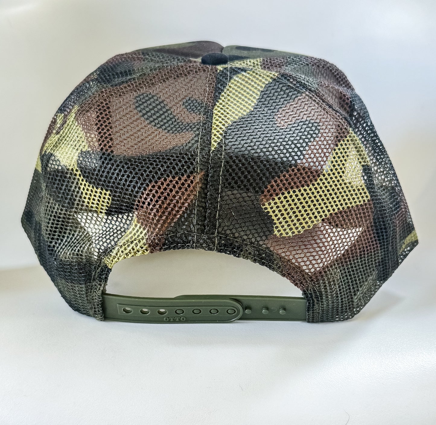 Good Moms Say Bad Words - Adult Trucker Hat