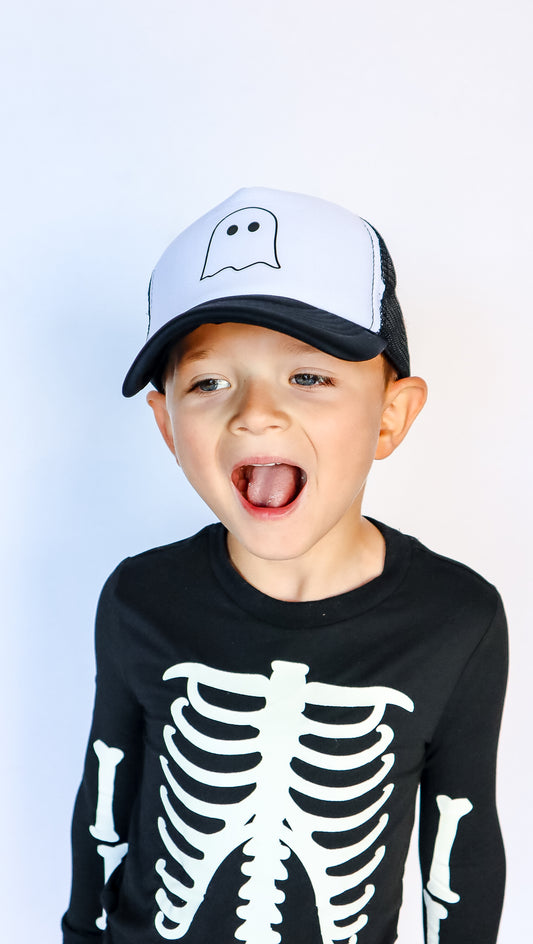 Simple Ghost Trucker Hat