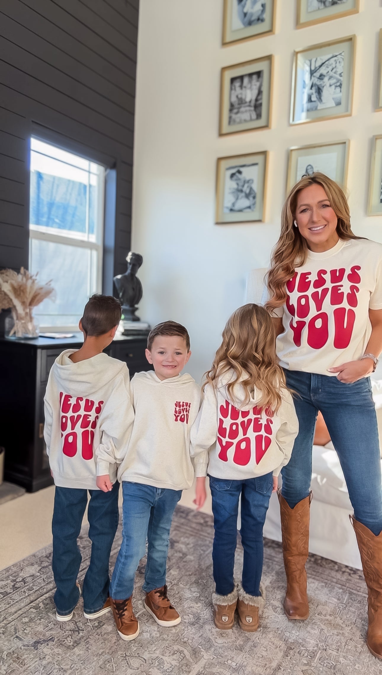 Jesus Loves You Shirt - Unisex