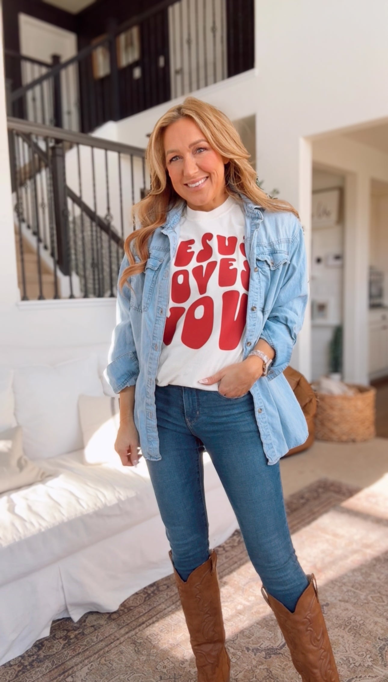 Jesus Loves You Shirt - Unisex