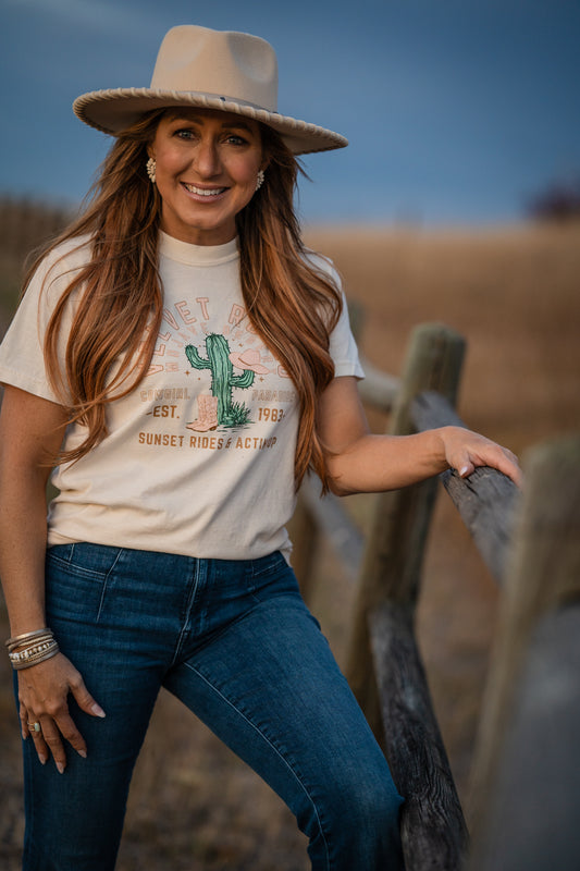 Velvet Rodeo T-shirt - Womens