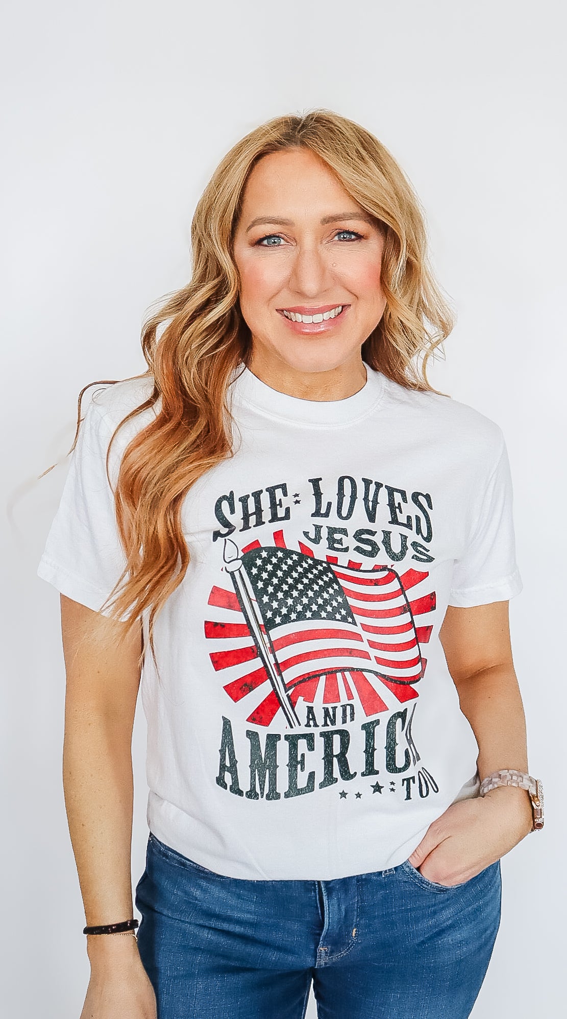 She Loves Jesus American Too Shirt - Unisex