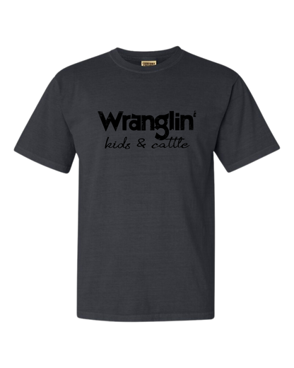 Wranglin' Kids & Cattle T-shirt - Womens